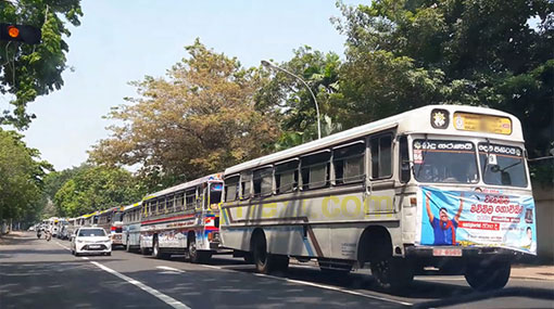 1536131900-700-buses-from-kurunegala-5